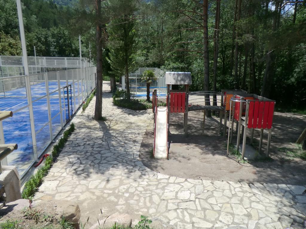 Camping L'Espelt La Pobla de Lillet Exterior foto