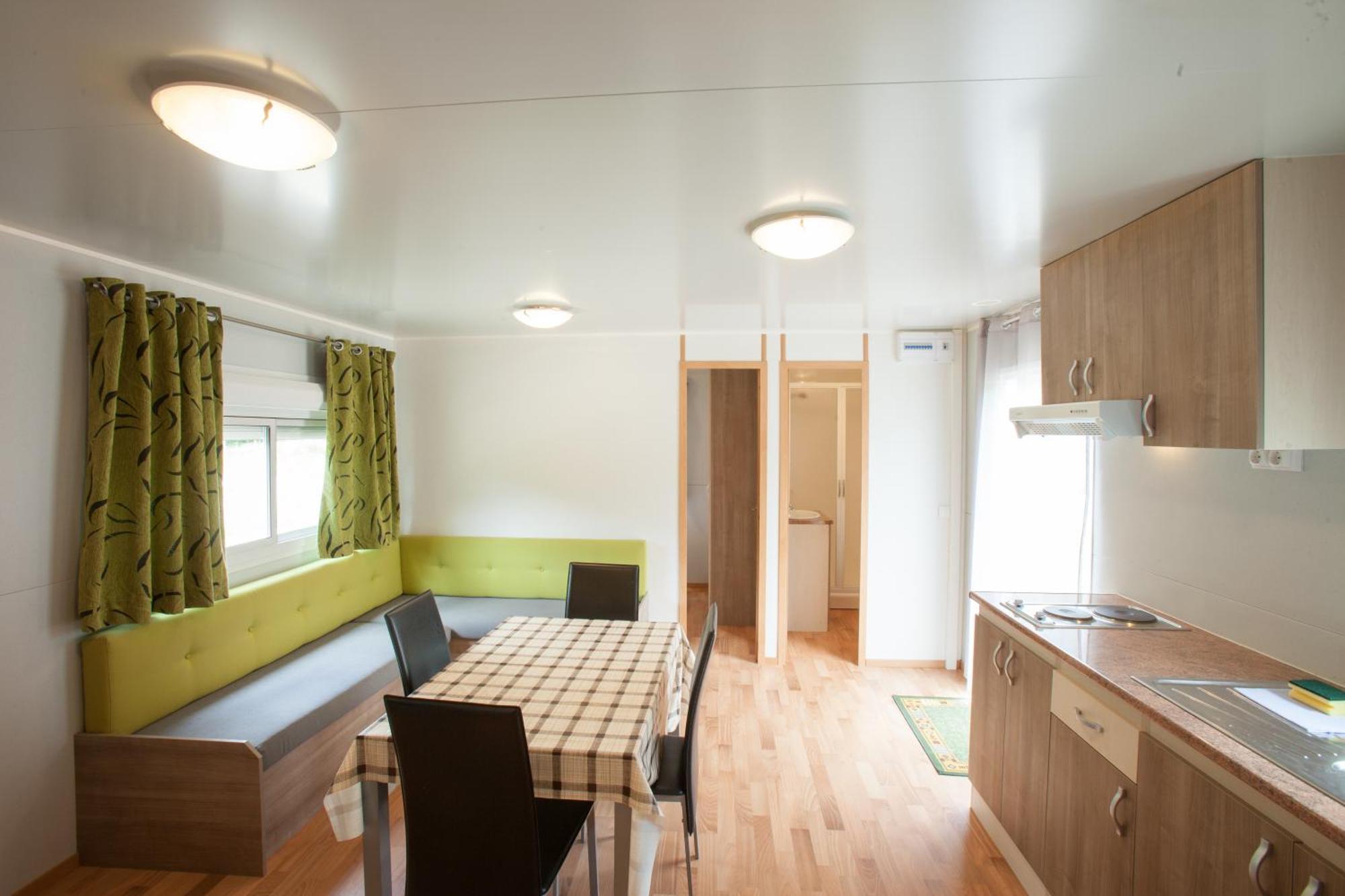 Camping L'Espelt La Pobla de Lillet Habitación foto